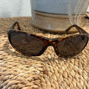 Sunglasses for men & women)